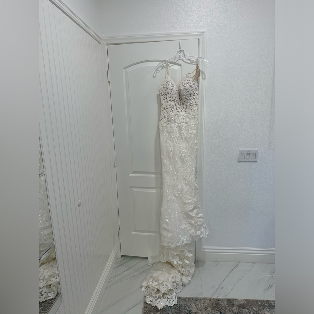 MAGGIE SOTTERO Wedding Dress. Brand New, never used with original tags.